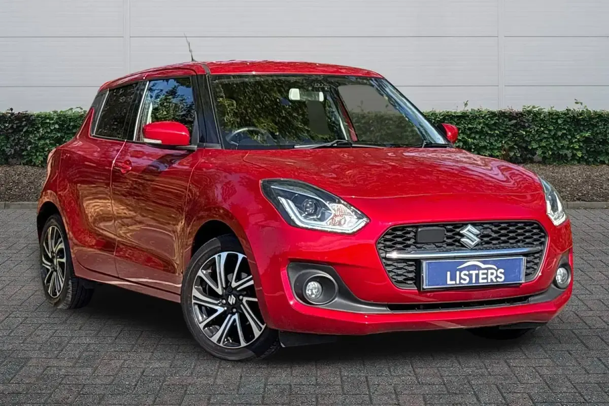 Used Suzuki Swift SZ5 83 HP (61 kW) 2022 Red Hatchback