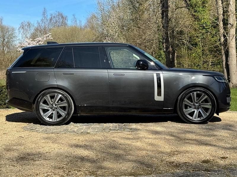 Used Land Rover Range Rover 615 HP (452 kW) 2023 Carpathian grey SUV