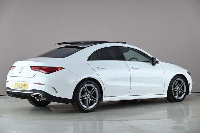 Used Mercedes CLA180 AMG Line Premium Plus 136 HP (100 kW) 2021 White Sedan