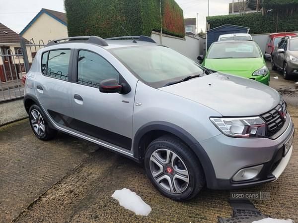 Grey Used 2019 Dacia Sandero Stepway Hatchback | £6,895 (Fair price) - Image 1/4