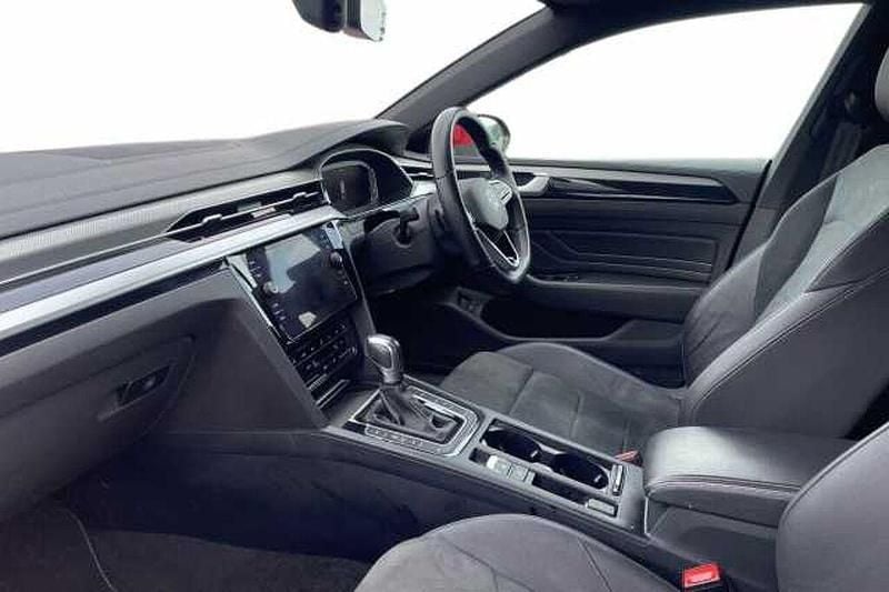 Usado VW Arteon R-line 218 HP (160 kW) 2021 Vermelho Carrinha