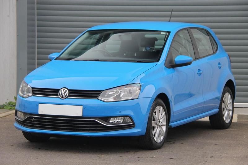 Used VW Polo SE 2015 Blue Hatchback
