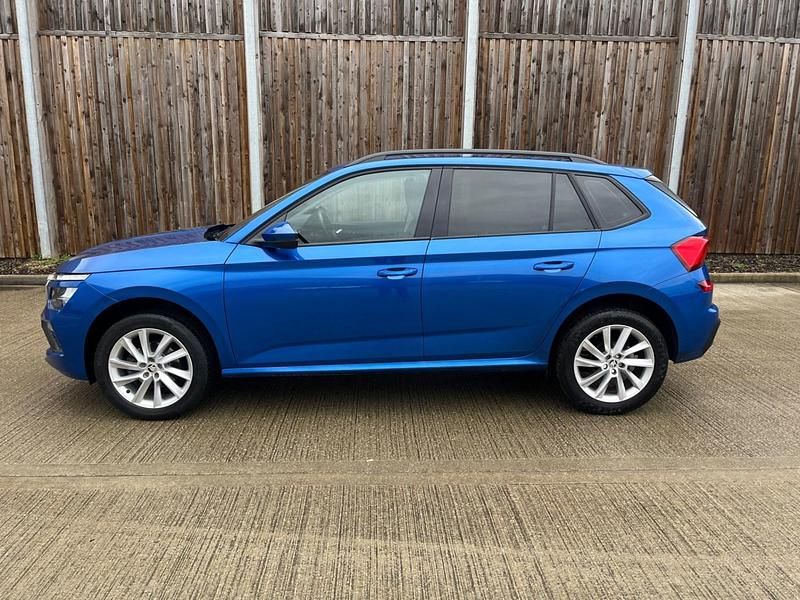 Usado Skoda Kamiq SE 2024 Azul SUV