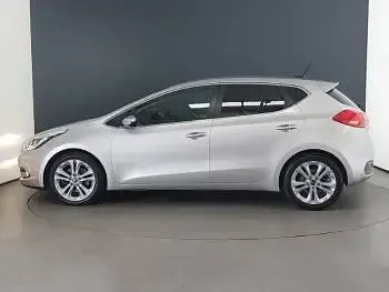Used Kia Ceed 2015 Silver Hatchback