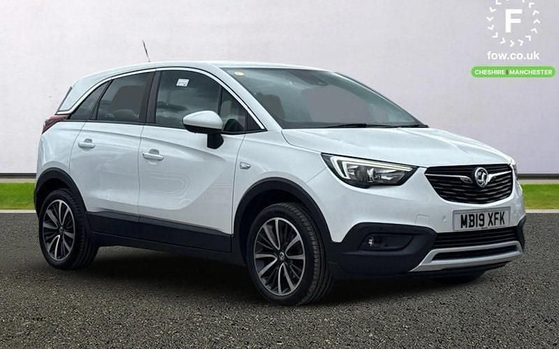 White Used 2019 Vauxhall Crossland X Elite SUV | £11,999 (Fair price) - Image 1/3
