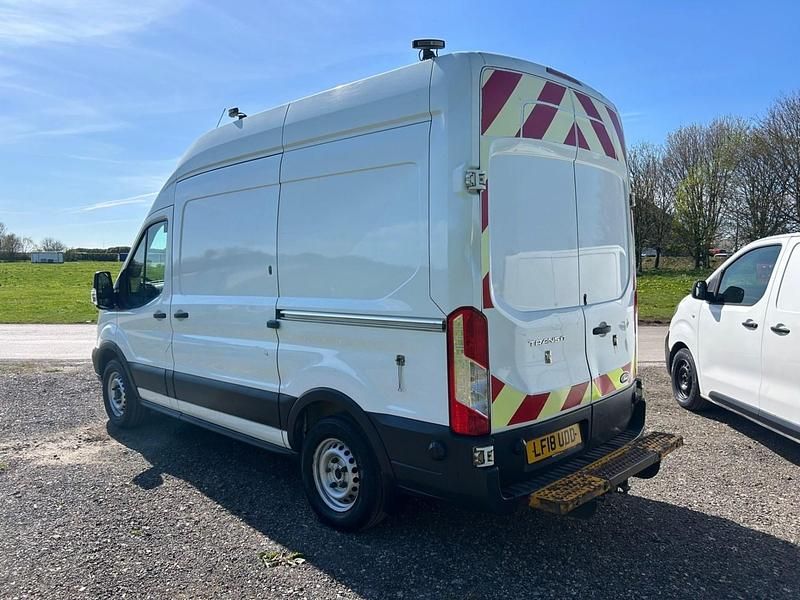 Used Ford Transit 130 HP (95 kW) 2018 White Van