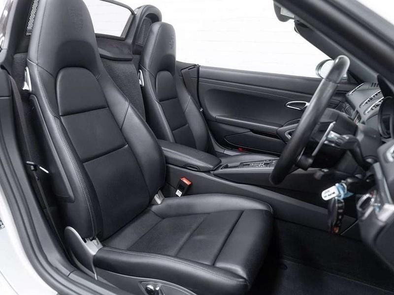 Used Porsche Boxster 296 HP (217 kW) 2022 Silver Cabriolet