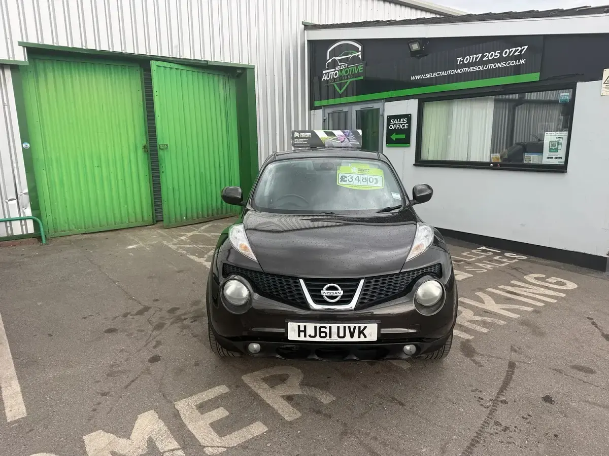 Used Nissan Juke Tekna 2011 Orange SUV