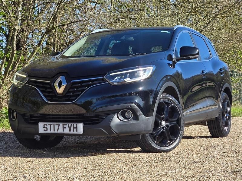 Second-hand Renault Kadjar Dynamique 130 CP (95 kW) 2017 Negru SUV