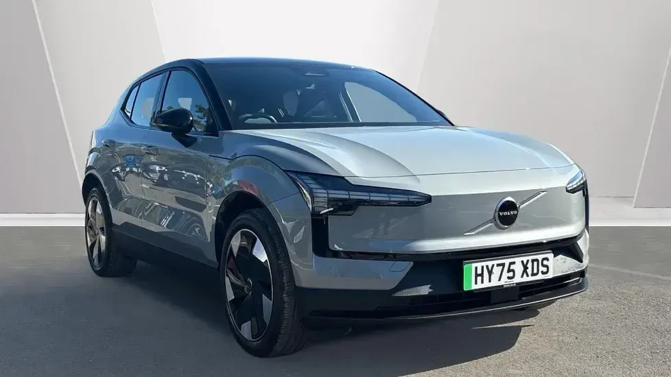 Usado Volvo EX30 Plus 200 kW (272 CV) 2025 SUV