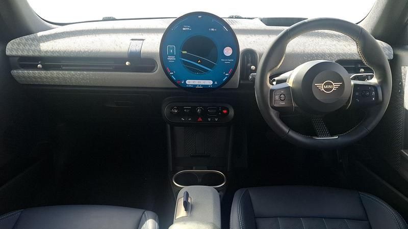 Used Mini Cooper S Hatch 201 HP (147 kW) 2024 White Hatchback