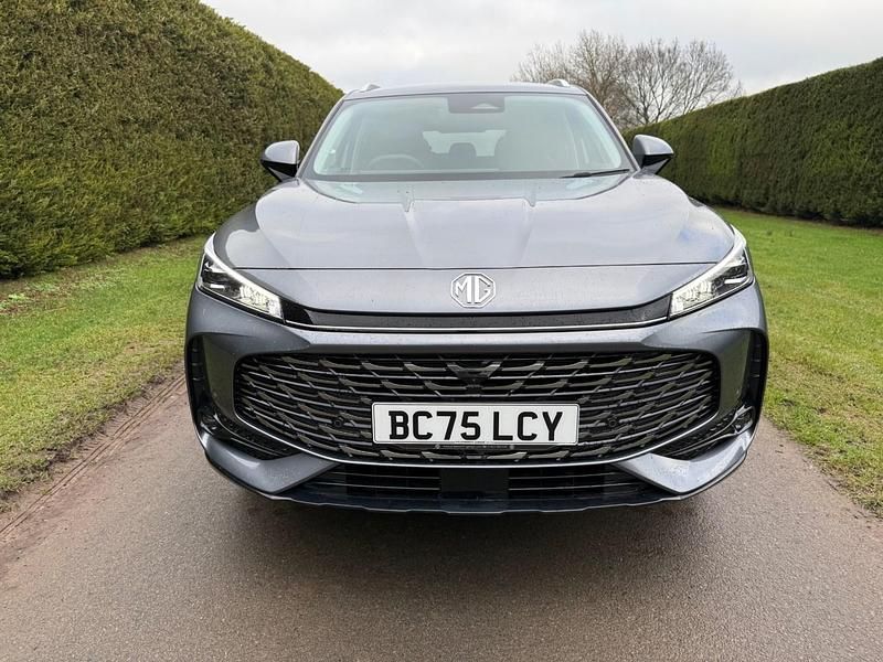 New MG HS Trophy 2026 Grey SUV