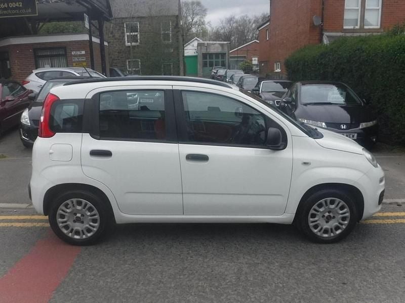 Used Fiat Panda Easy 69 HP (50 kW) 2014 White Hatchback
