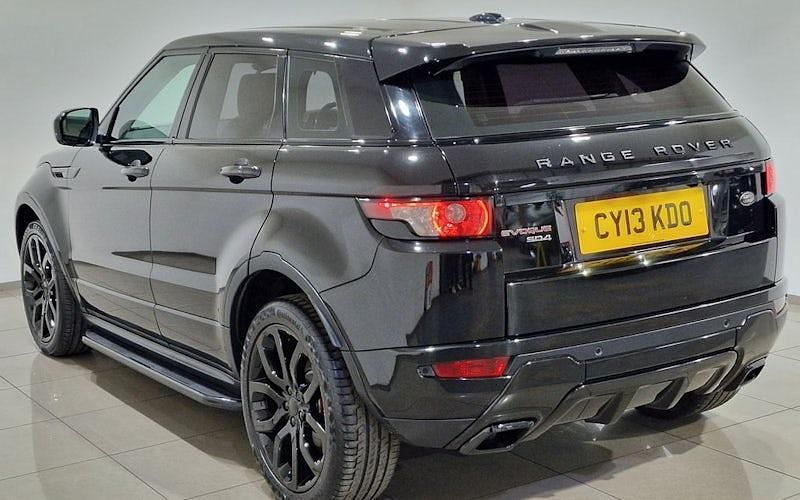 Used Land Rover Range Rover evoque Dynamic 190 HP (139 kW) 2013 Hatchback