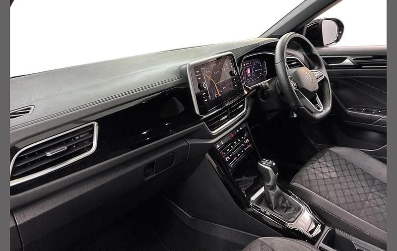 Used VW T-Roc R-line 150 HP (110 kW) 2023 Black SUV