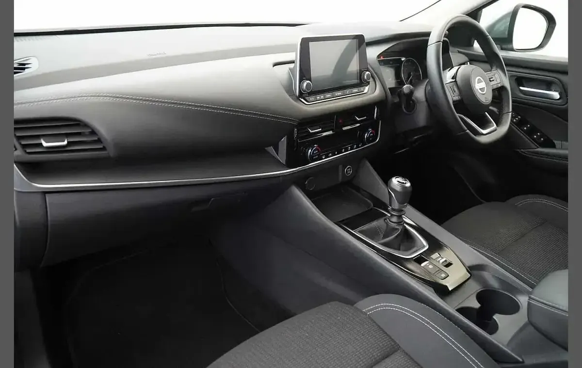 Used Nissan Qashqai Acenta Premium 138 HP (101 kW) 2022 Grey SUV