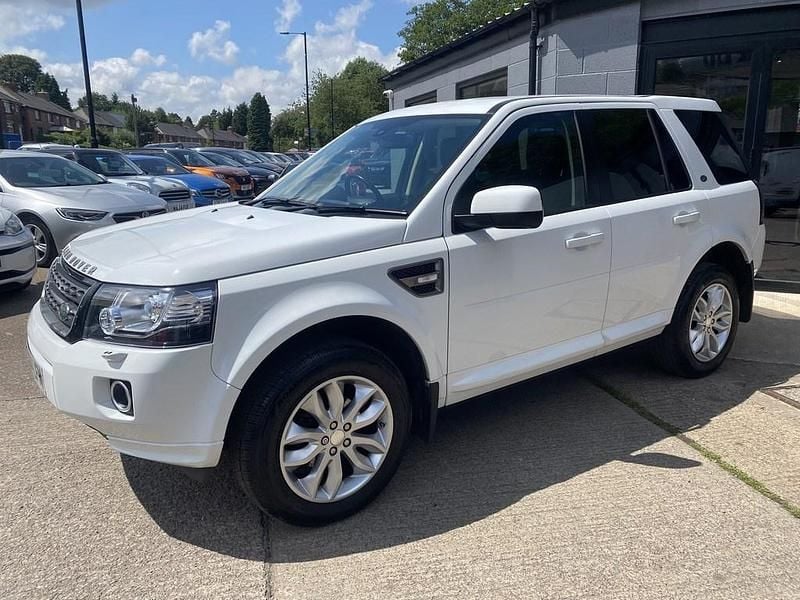 Used Land Rover Freelander 2 SE 2014 White SUV