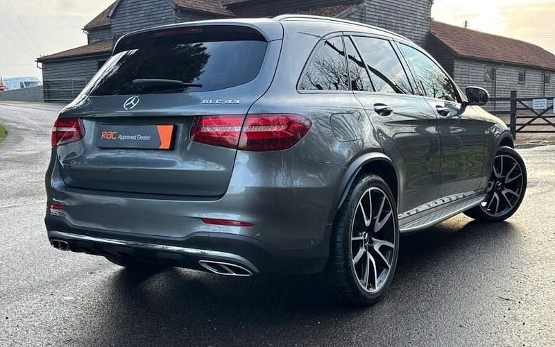 Used Mercedes GLC43 AMG Premium Plus 367 HP (269 kW) 2019 Estate