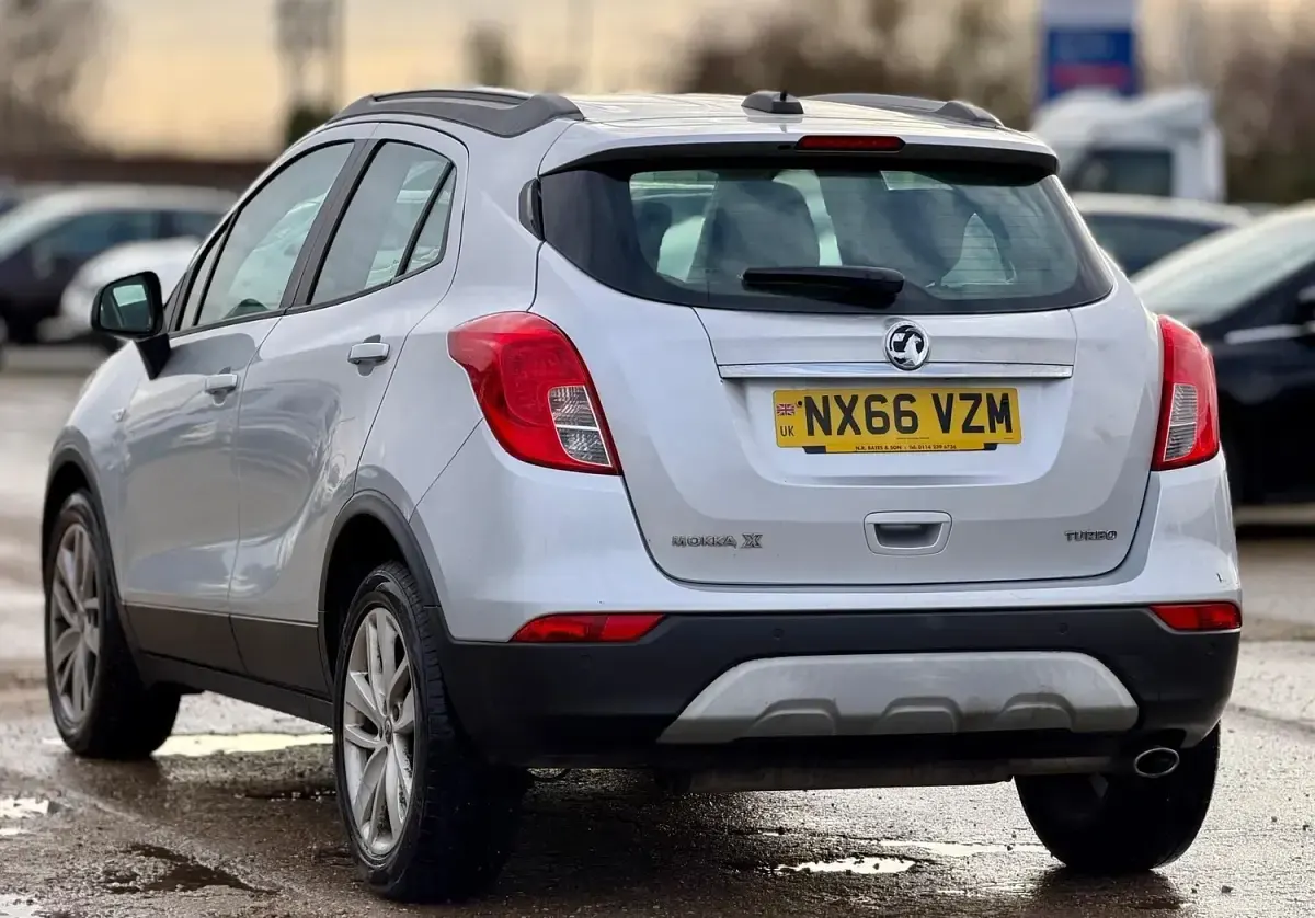 Used Vauxhall Mokka X Active 140 HP (102 kW) 2016 Silver SUV