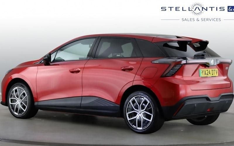 Used MG MG4 EV Trophy 180 kW (245 HP) 2025 Hatchback