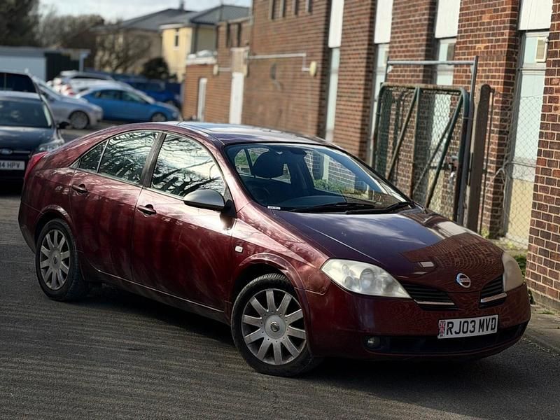 Used Nissan Primera 2003 Red Hatchback