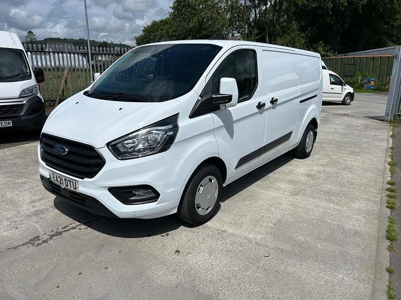 White Used 2021 Ford Transit Custom Trend Van | £11,950 (Super price) - Image 1/4