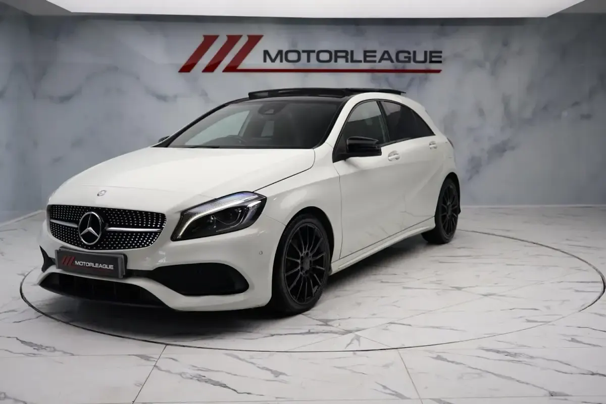 Used Mercedes A200 AMG Line Premium Plus 136 HP (100 kW) 2016 White Hatchback