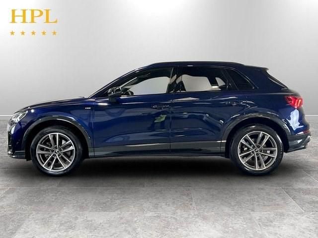 Used Audi Q3 Black Edition 190 HP (139 kW) 2022 Blue SUV