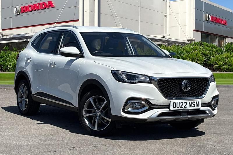White Used 2022 MG HS Excite SUV | £15,650 (Fair price) - Image 1/4