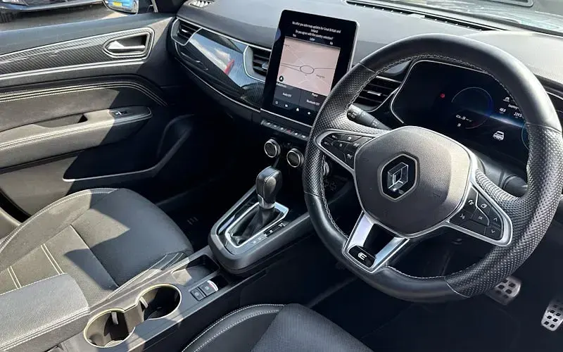 Used Renault Arkana Engineered 143 HP (105 kW) 2023 Grey SUV