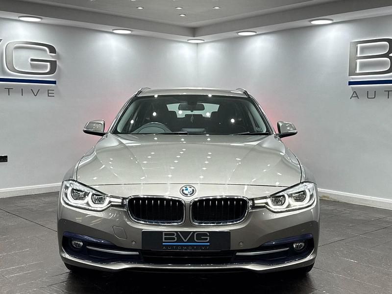 Used BMW 318 Sport Line 2018 Silver Estate