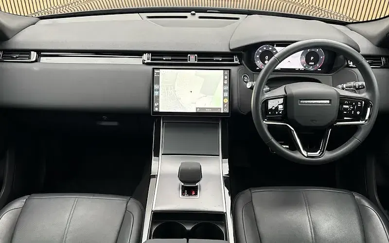 Used Land Rover Range Rover Velar SE Dynamic 204 HP (150 kW) 2023 Black SUV