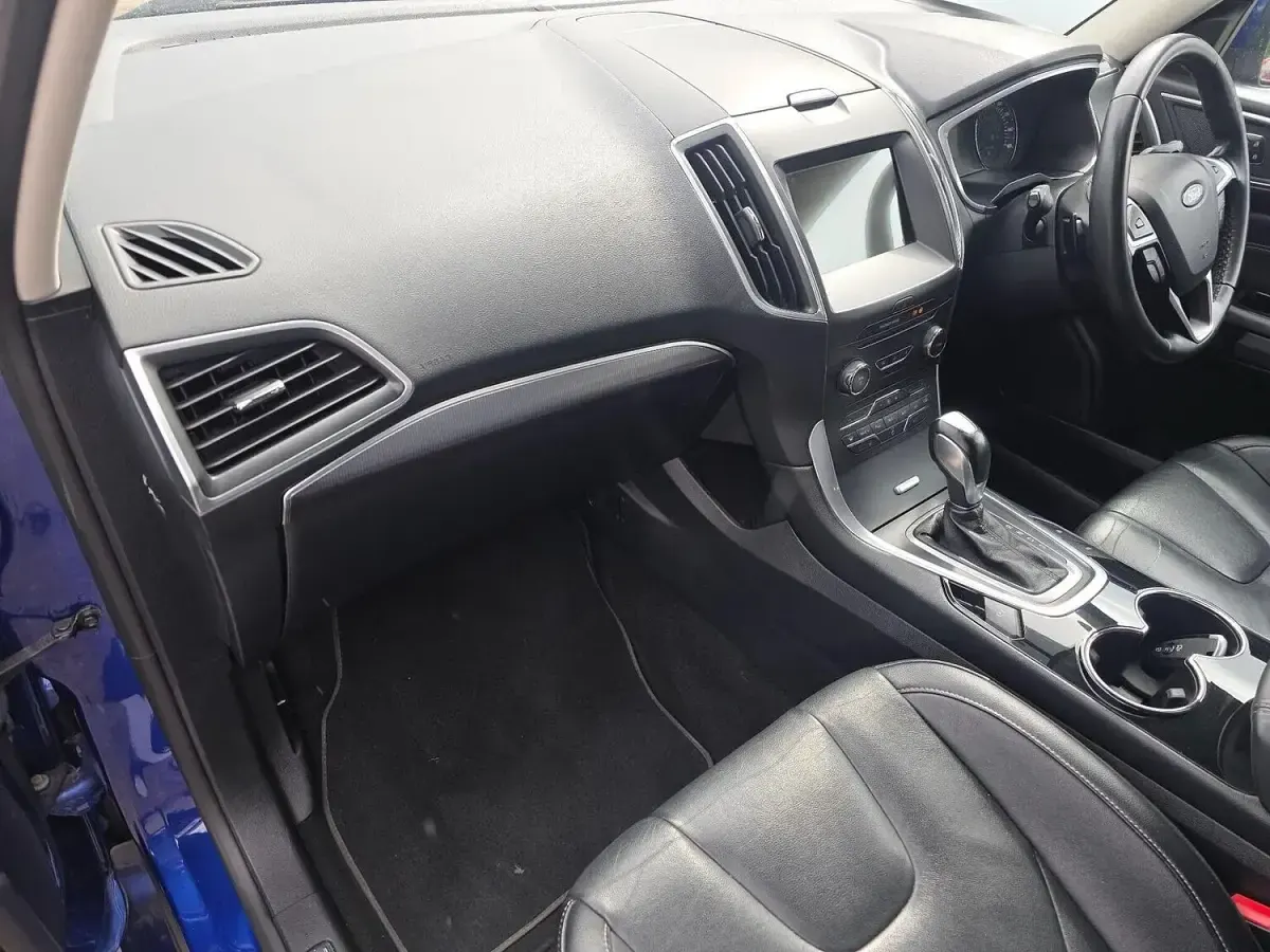 Used Ford S-MAX Sport 180 HP (132 kW) 2017 Blue MPV