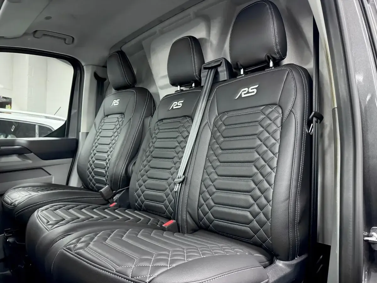 Used Ford Transit Custom Limited 136 HP (100 kW) 2024 Grey Van