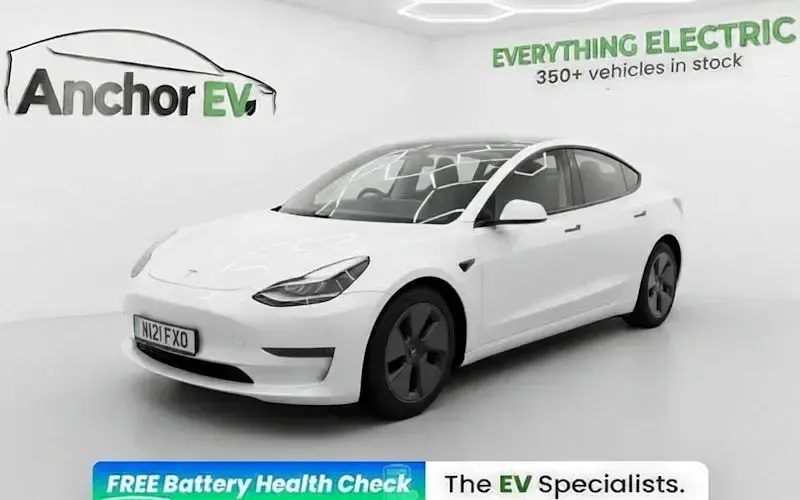 Używany Tesla Model 3 Long Range AWD 258 kW (351 KM) 2023 Sedan/Limuzyna