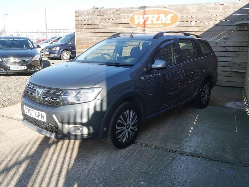 Used Dacia Logan MCV Stepway 90 HP (66 kW) 2017 Grey Estate