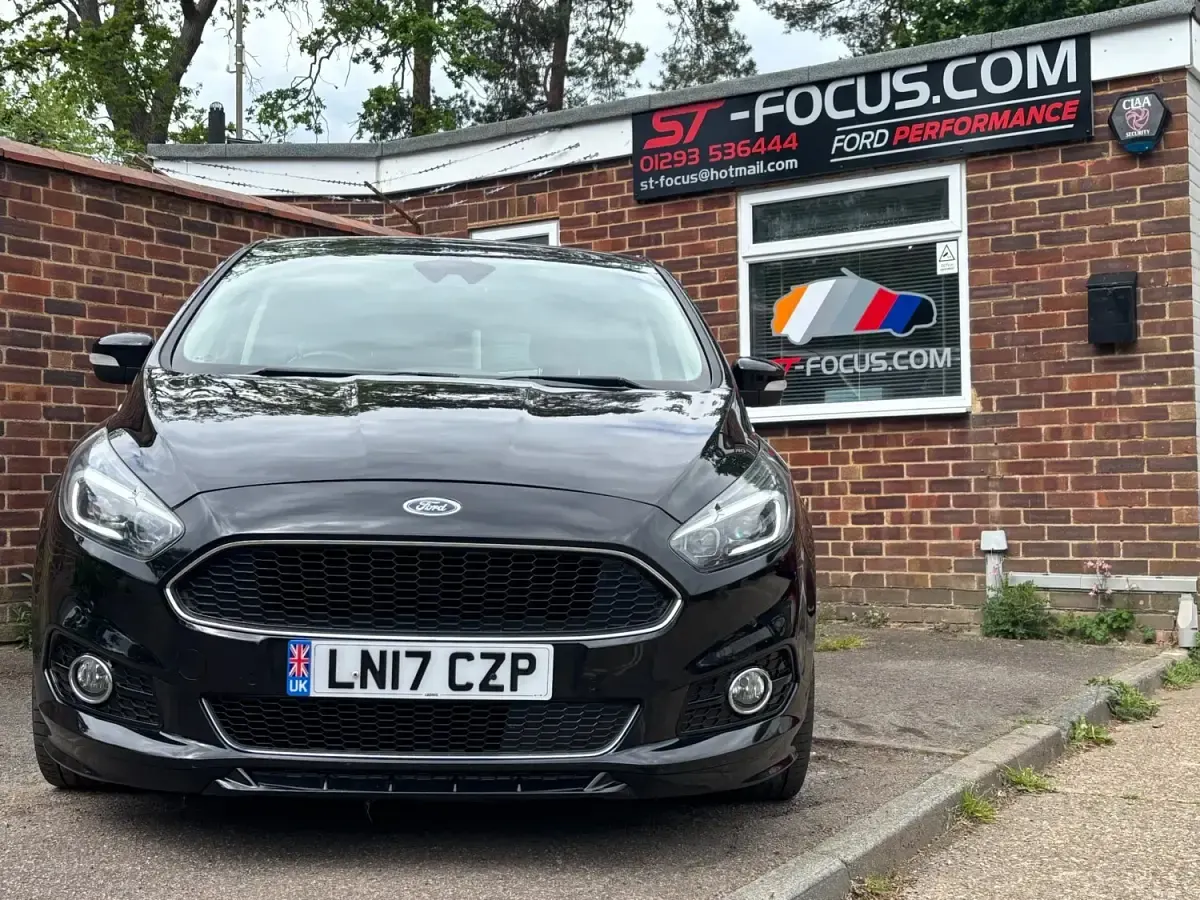 Używany Ford S-MAX Sport 210 KM (154 kW) 2017 Czarny Minivan
