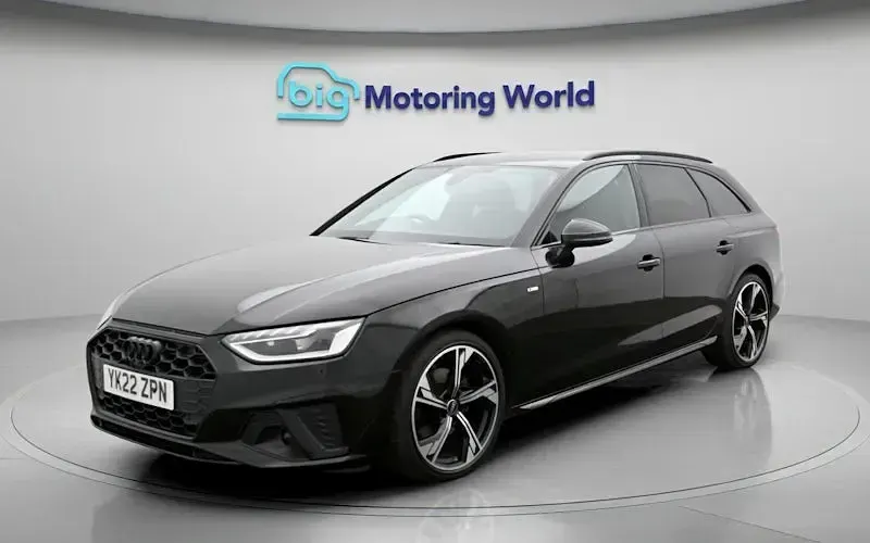 Begagnad Audi A4 Black Edition 150 HK (110 kW) 2025 Kombi