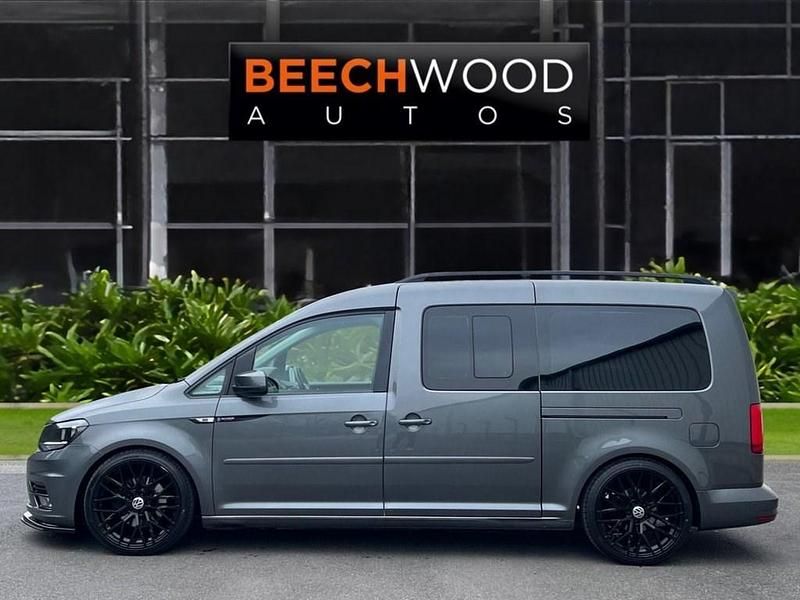 Used VW Caddy Maxi Life S 102 HP (75 kW) 2019 Grey MPV