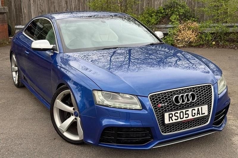 Used Audi RS5 Comfort 450 HP (330 kW) 2011 Blue Coupe
