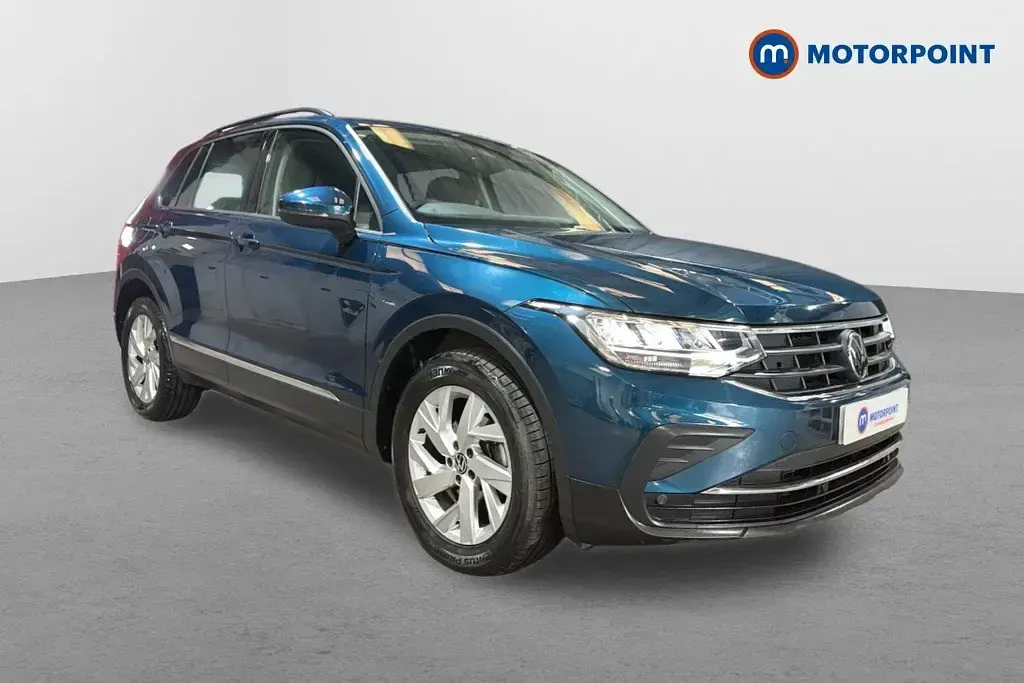 Second-hand VW Tiguan Life 150 CP (110 kW) 2023 SUV