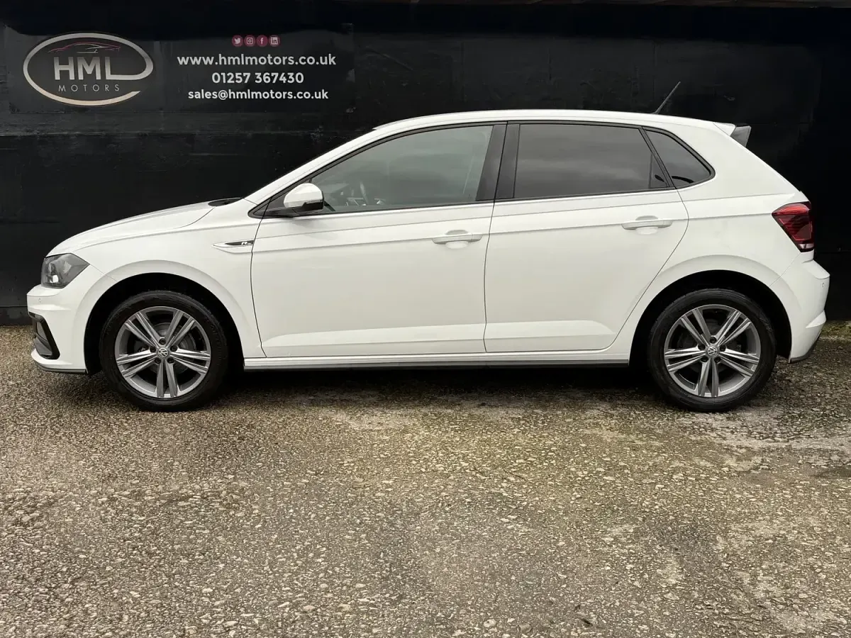 Usado VW Polo R-line 95 HP (69 kW) 2019 Branco Citadino