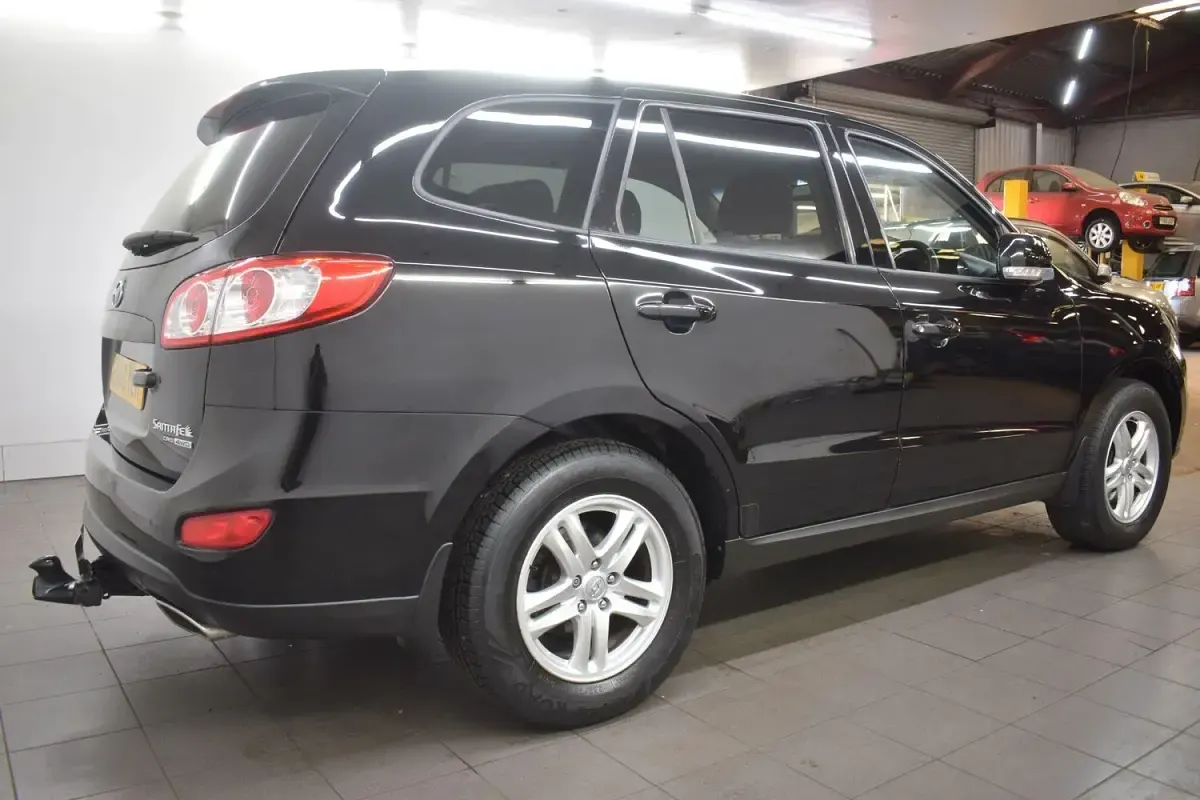 Used Hyundai Santa Fe Style 197 HP (144 kW) 2010 Black SUV