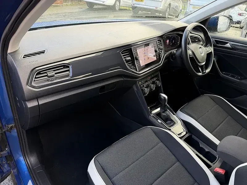 Used VW T-Roc SEL 150 HP (110 kW) 2019 Blue SUV