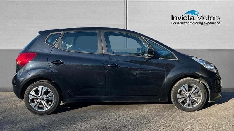 Used Kia Venga 123 HP (90 kW) 2016 Black Hatchback