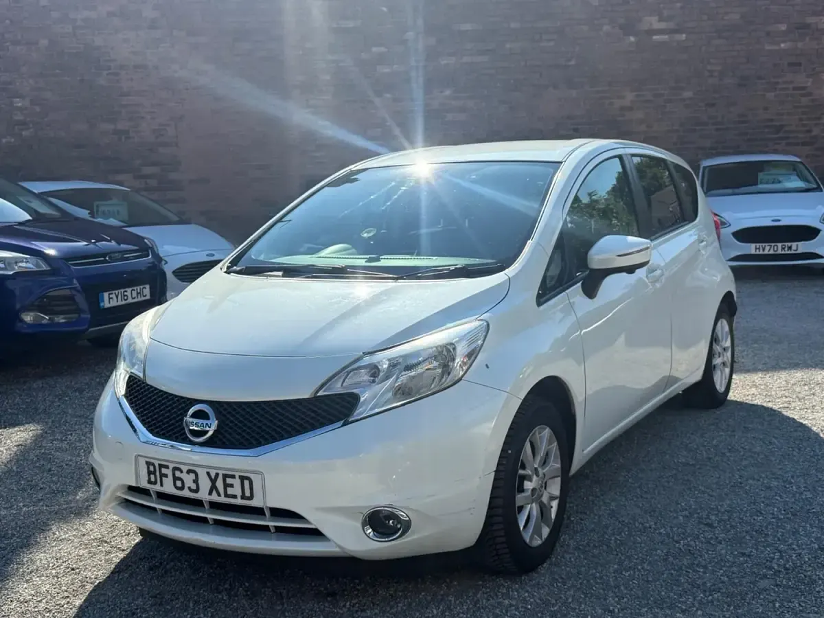 Used Nissan Note Acenta Premium 2013 White Hatchback