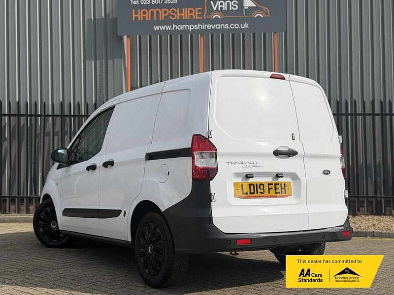 Used Ford Transit Trend 75 HP (55 kW) 2019 White Van