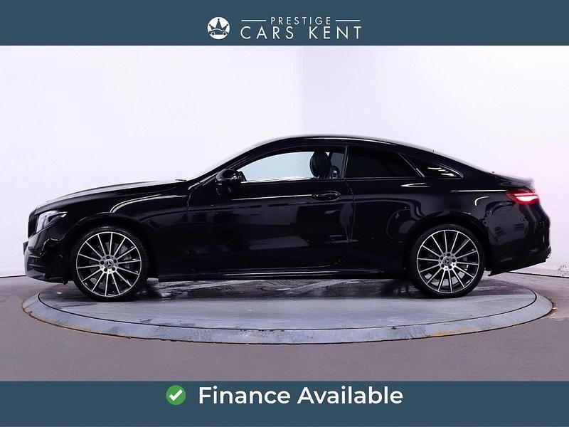 Used Mercedes E400 AMG Line Premium 325 HP (239 kW) 2021 Black Coupe