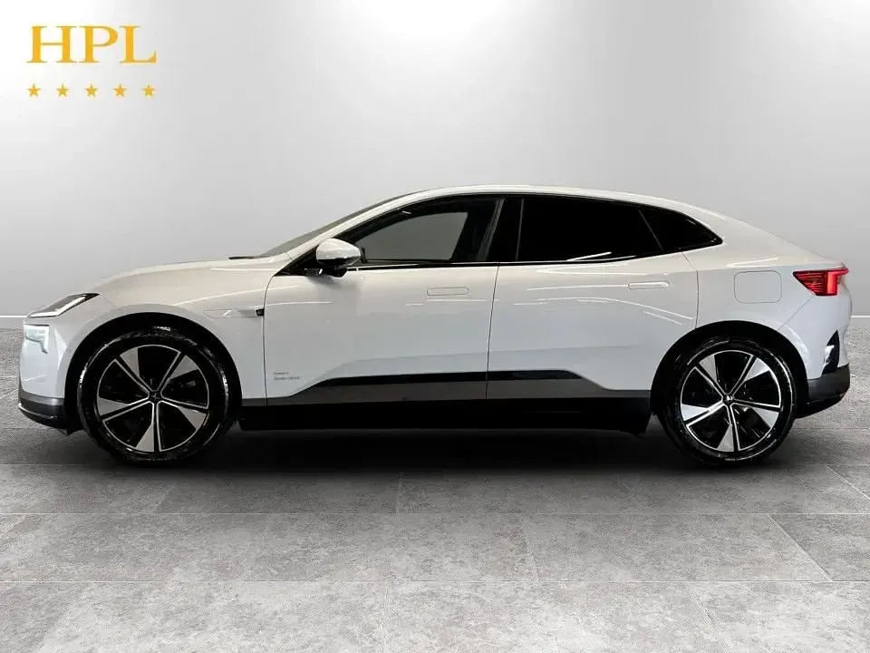 Begagnad Polestar 4 Plus 200 kW (272 HK) 2024 Silver SUV