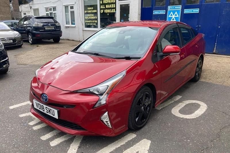 Red Used 2018 Toyota Prius Hatchback | £10,650 (Good price) - Image 1/1